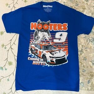 Hooters Blue Graphic Tee - Short Sleeve